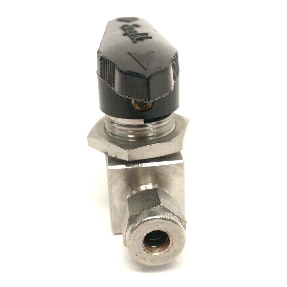 Swagelok SS-43S6MM 1-Piece SS Ball Valve 1.4Cv 6mm Tube Fitting - Maverick Industrial Sales