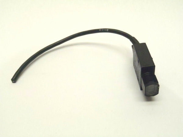 Allen Bradley 42KL-P2LB-A2 Polarized Retroreflective Sensor Series A - Maverick Industrial Sales