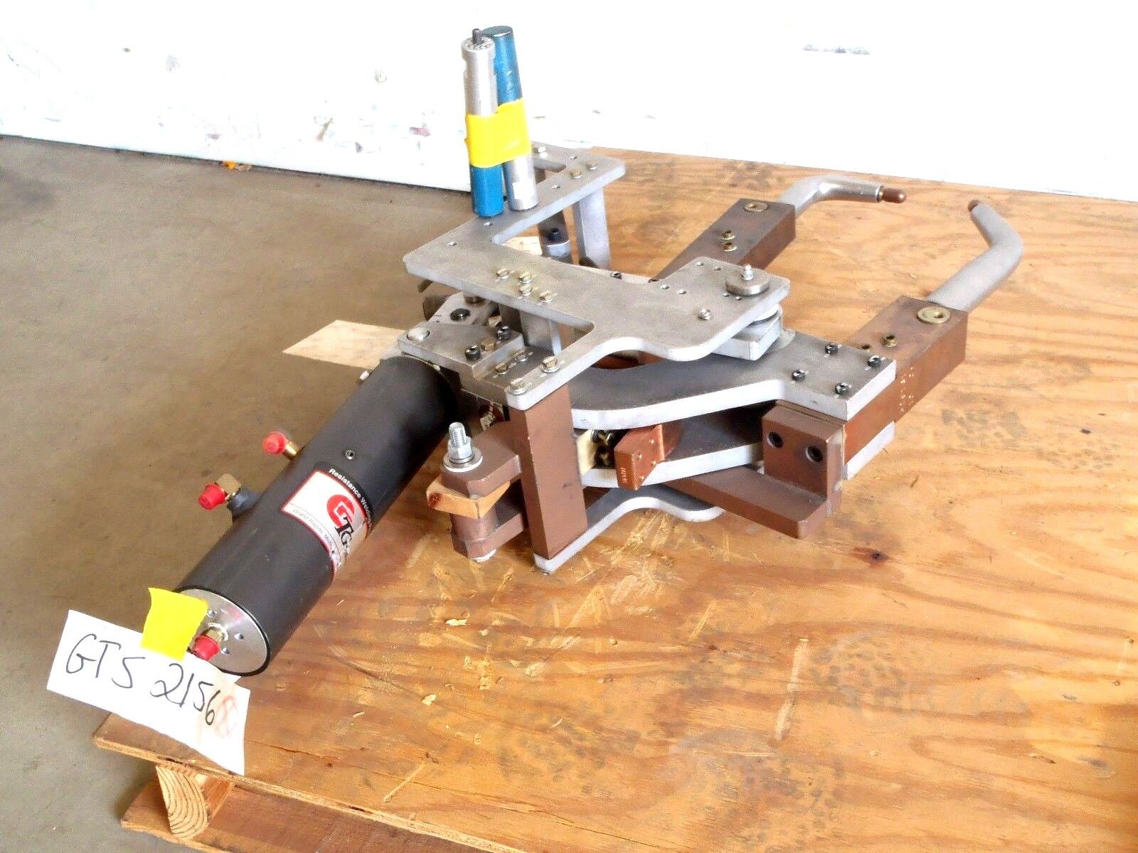 TG Systems GTS 2156 Robot Welder, Spot Weld Gun, Resistance Welding, Cylinder - Maverick Industrial Sales