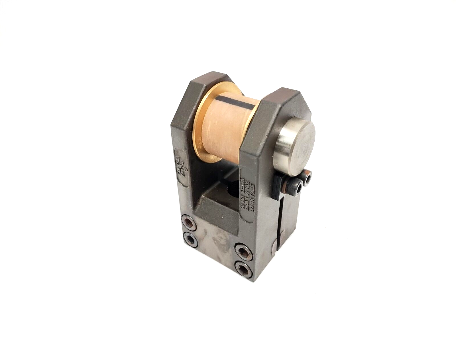 E&E E-4715 Metric Cylinder Clevis 13100Lbs Max - Maverick Industrial Sales