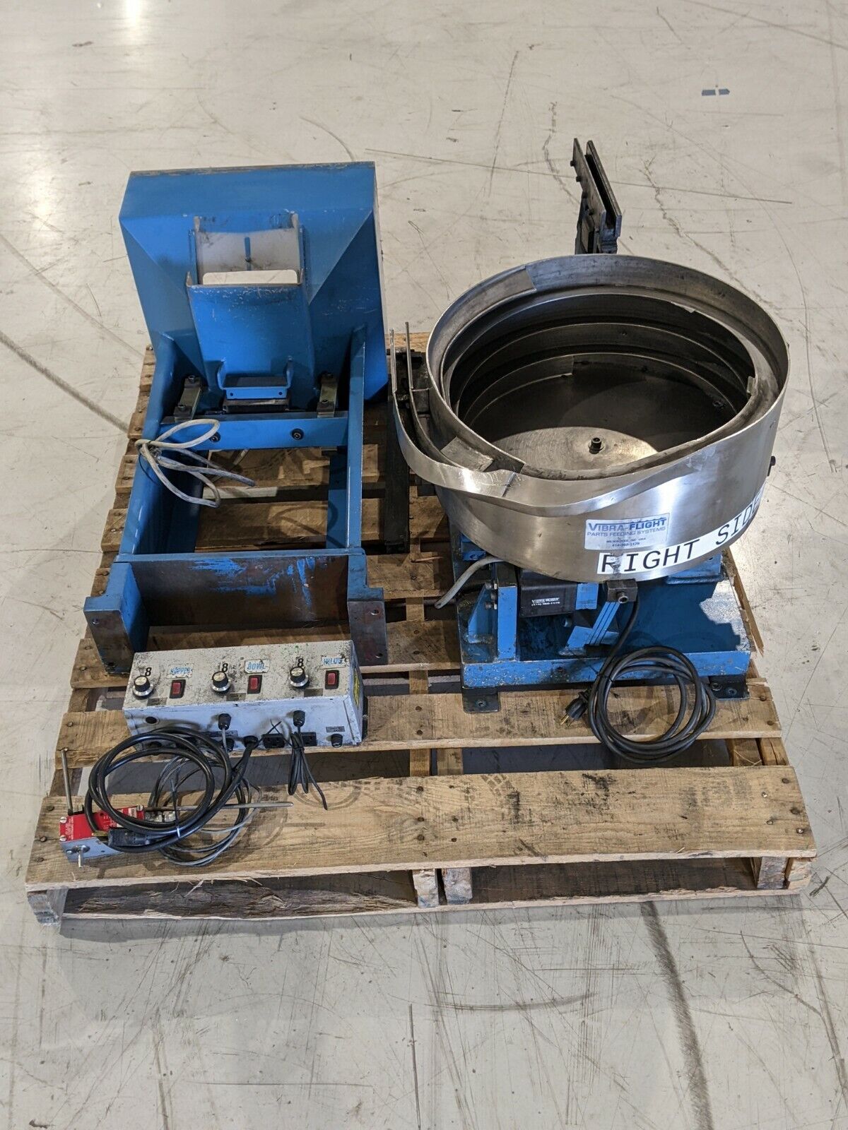 Vibra-Flight 76018 Vibratory Feeder System w/ Bowl, Inline, Hopper, FC-102 Plus - Maverick Industrial Sales