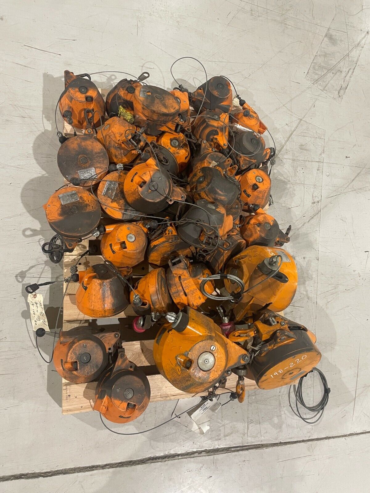Packers Kromer Zero Gravity Tool Balancer Various Load Range LOT OF 32 BALANCERS - Maverick Industrial Sales