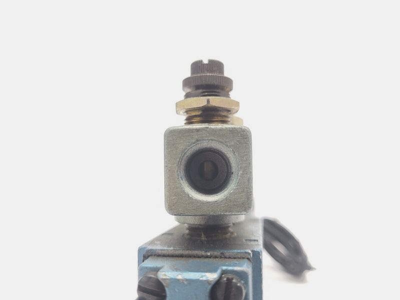 MAC Valves 811C-PM-611BA-152 Solenoid Valve w/ Coil 8.5W 24VDC w/ SMC AS2100-00 - Maverick Industrial Sales