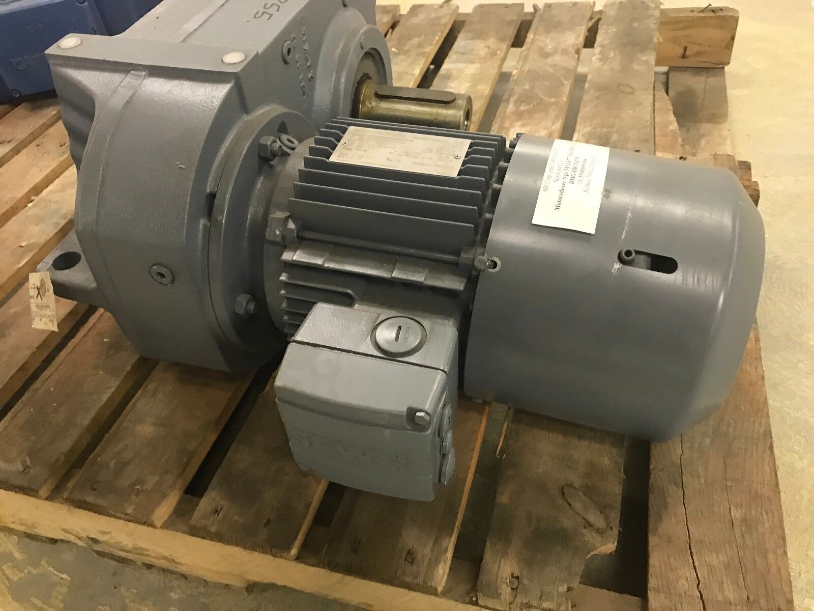 SEW-USOCOME F77 SDT90L8/2/BMG/HF/TH/IS Electric Motor & Reducer Drive 1.77HP - Maverick Industrial Sales
