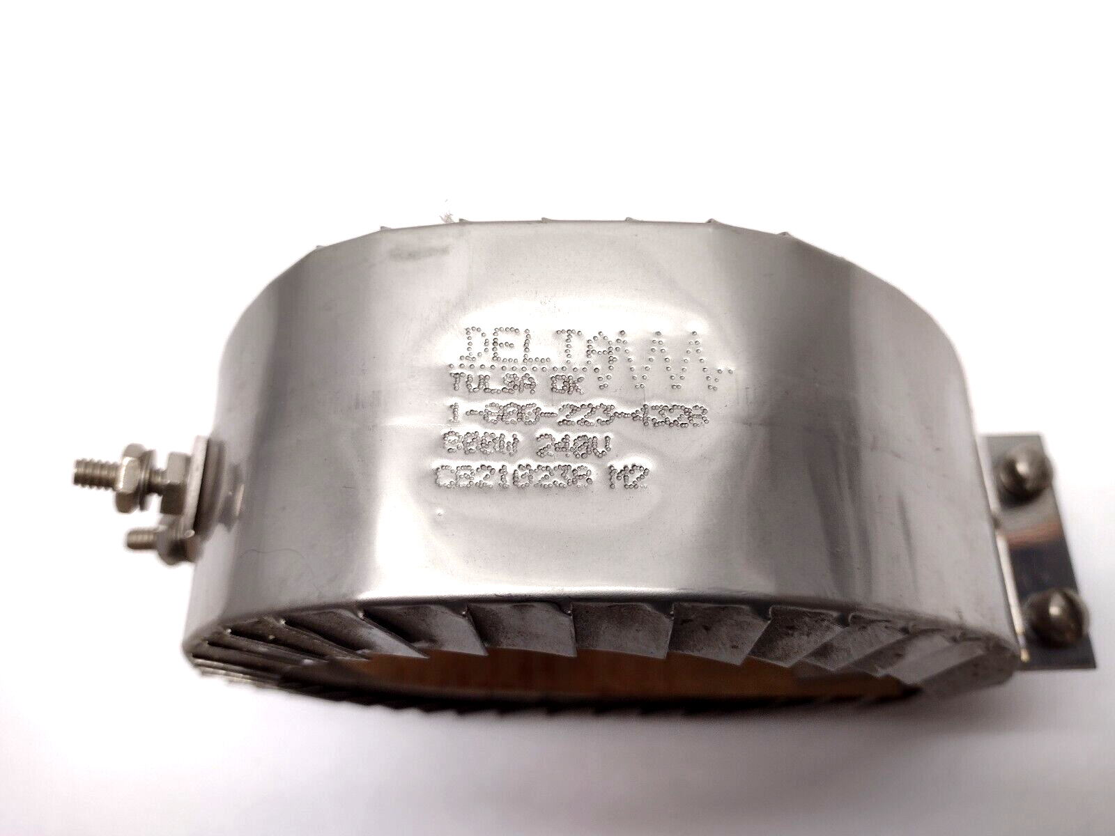 Delta CB210230 M2 Ceramic Band Heater 800W 240V 4 Inch x 2 Inch - New – Open box - Maverick Industrial Sales