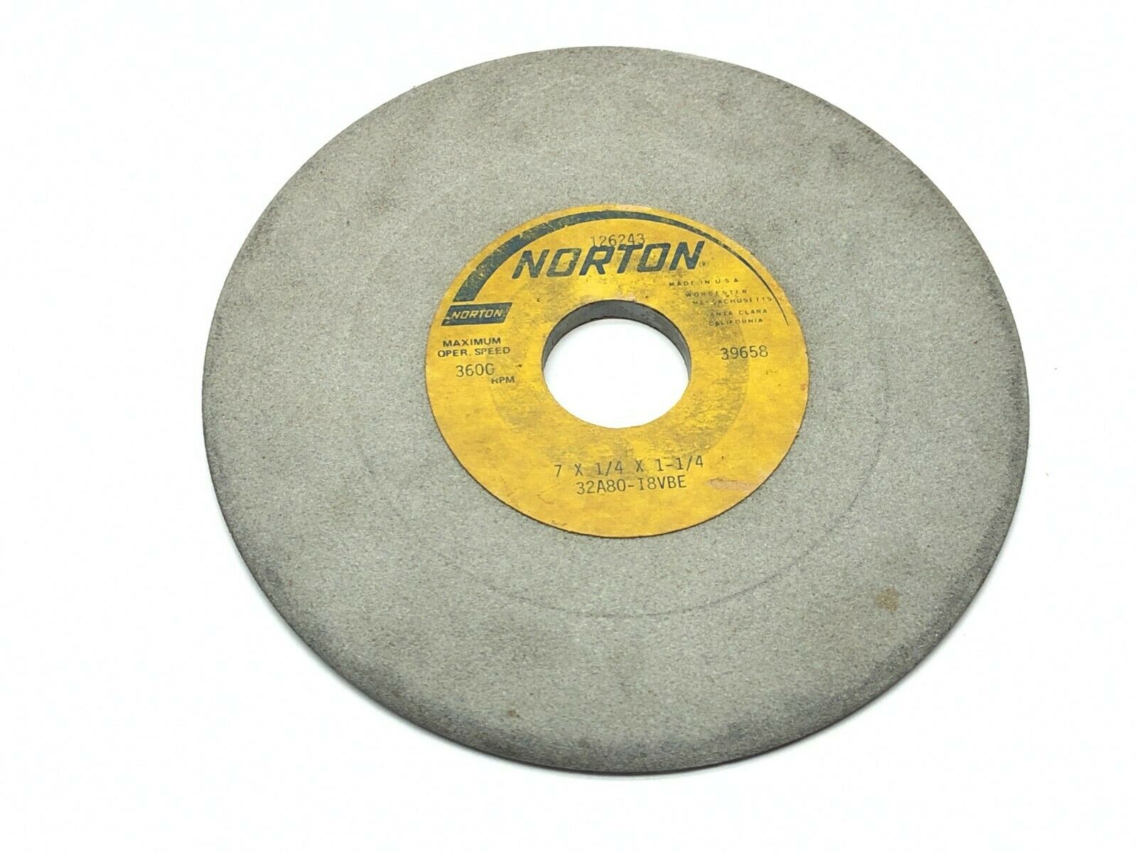 Norton 32A80-I8VBE Grinding Wheels 1-1/4" Bore 3600 RPM LOT OF 5 - Maverick Industrial Sales