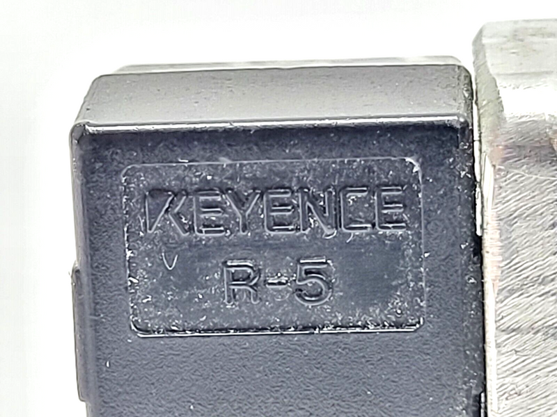 Keyence R-5 Micro-Reflector Photoelectric Sensor Reflector w/ Bracket ...