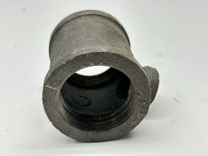 Ward 1DXDX1D.BMT 1-1/2" x 1-1/2" x 1/2" Tee Malleable Iron Black SCH 40 - Maverick Industrial Sales