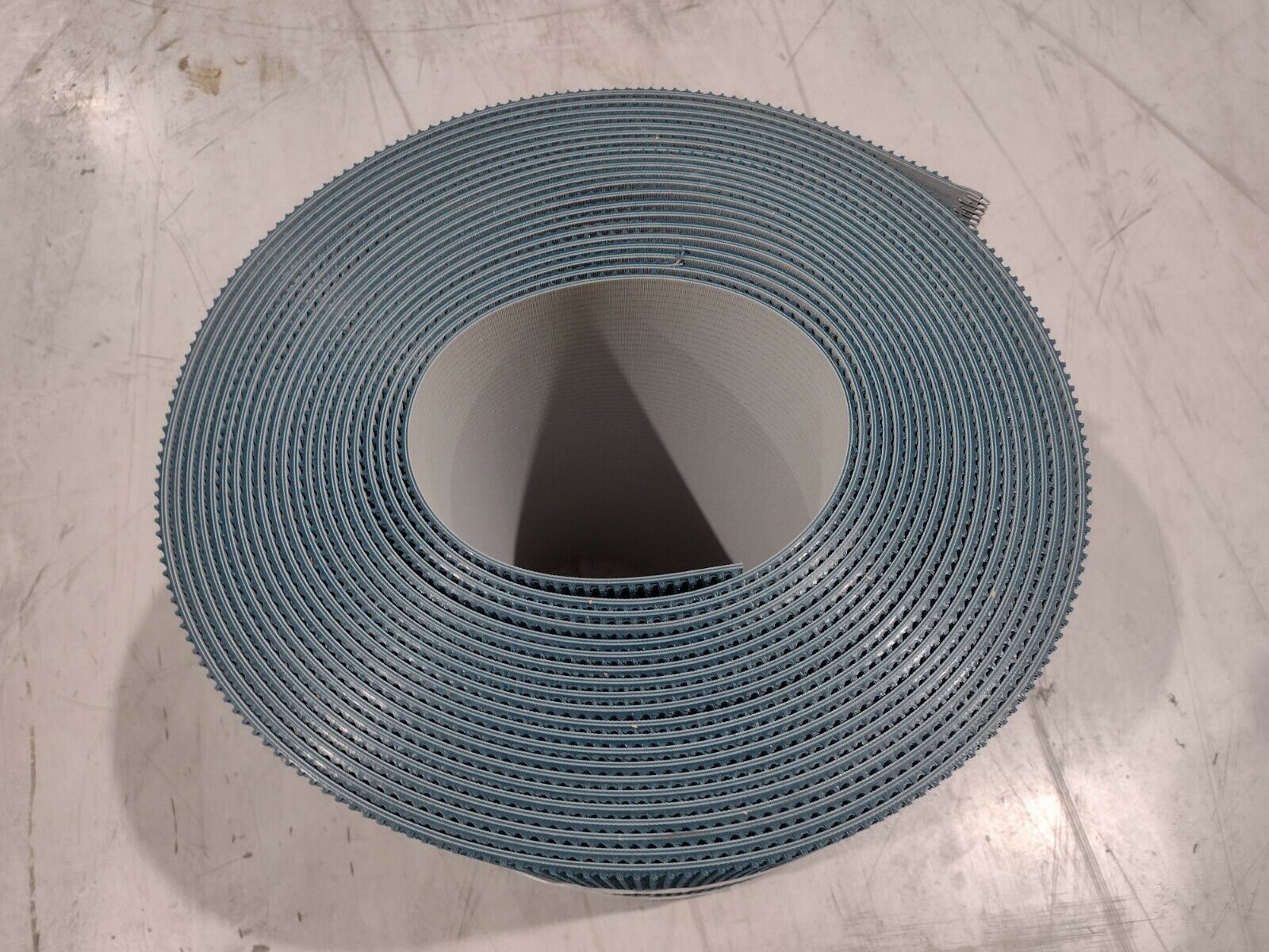 MOL Conveyor Belts 2AR36-0BG-RT 18" x 75' Industrial Grade PVC Belt - Maverick Industrial Sales