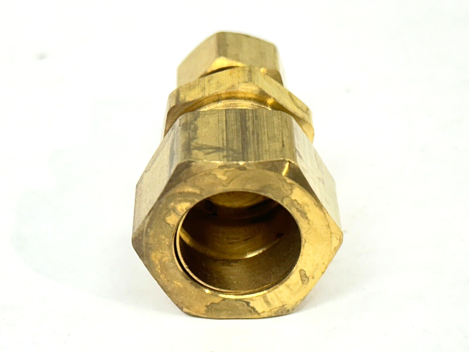 5/8" OD Compression Tube x 3/8" OD Compression Tube Coupling Brass - Maverick Industrial Sales