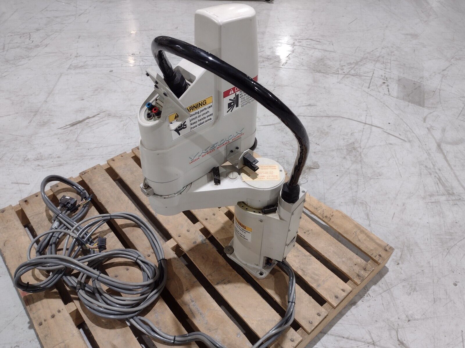 Yamaha YK500X High Speed Scara Robot SER KN4-2Y5759 - Maverick Industrial Sales