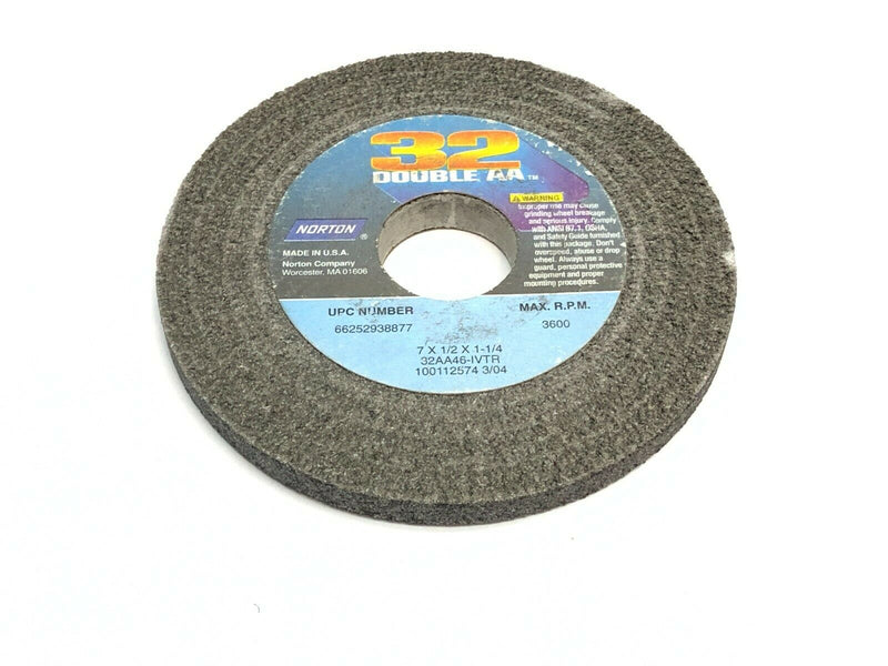 Norton 32AA46-IVTR Grinding Wheels 1-1/4" Bore 3600 RPM LOT OF 5 - Maverick Industrial Sales