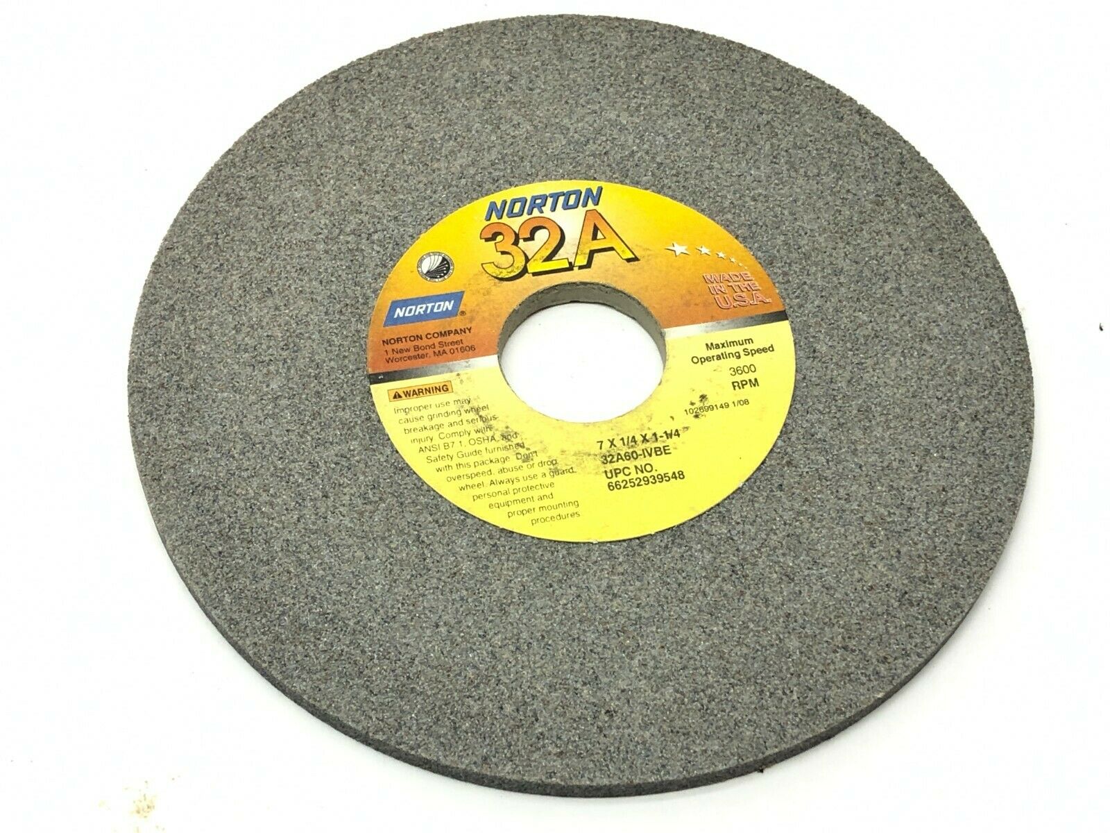 Norton 32A60-IVBE Grinding Wheels 1-1/4" Bore 3600 RPM LOT OF 5 - Maverick Industrial Sales