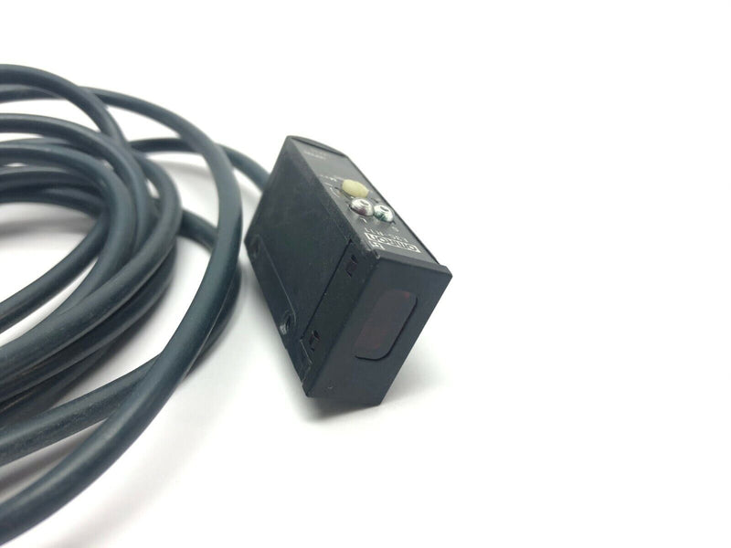 Omron E3S-R11 Photoelectric Sensor - Maverick Industrial Sales