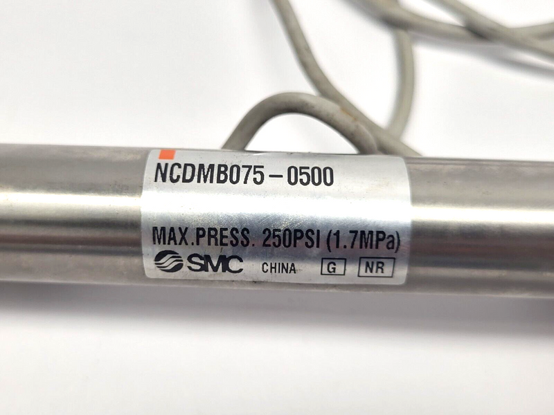 SMC NCDMB075-0500 Pneumatic Cylinder w/ SMC NJ04 Floating Joint 1/4-28UNF - Maverick Industrial Sales