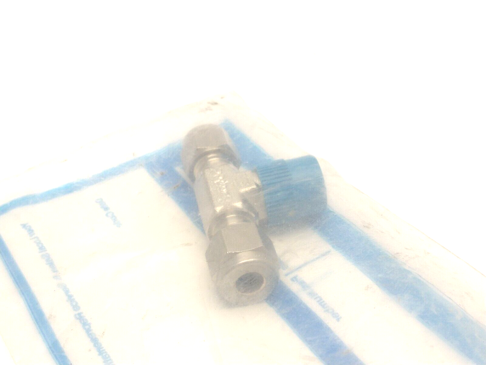 Swagelok SS-6M0-3-4TTM Stainless Steel Branch Tee Tube Fitting 6mm Tube 1/4" NPT - Maverick Industrial Sales
