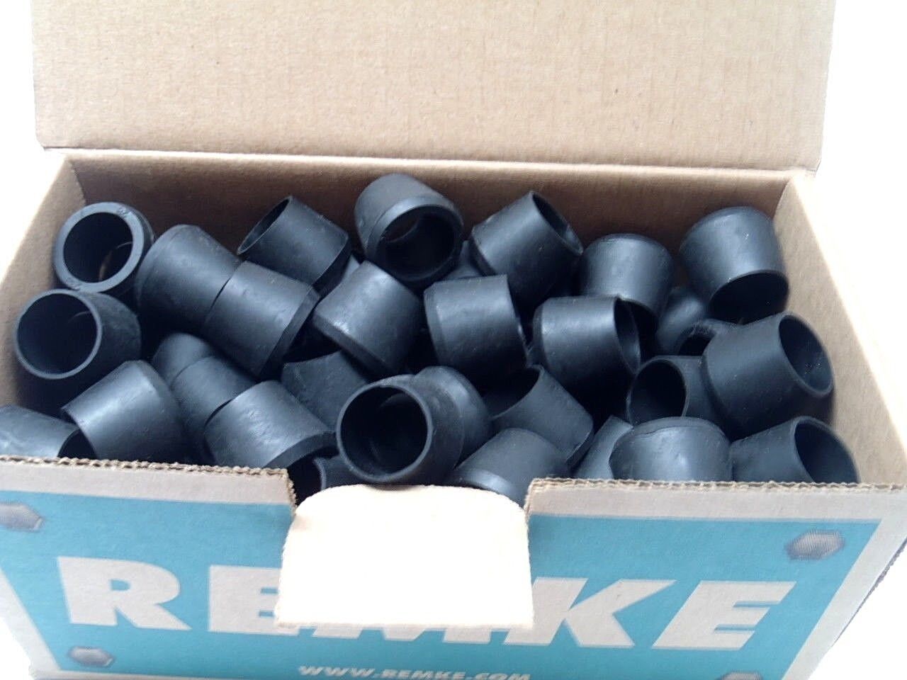 Remke SRB-213 Bushing Fittings 3/4" .688-.812 Cable Range BOX OF 99 - Maverick Industrial Sales