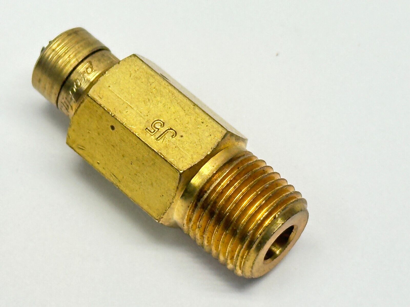 Clippard MNV-1P Adjustable Control Needle Valve 1/8" NPT Inlet #10-32 Outlet - Maverick Industrial Sales