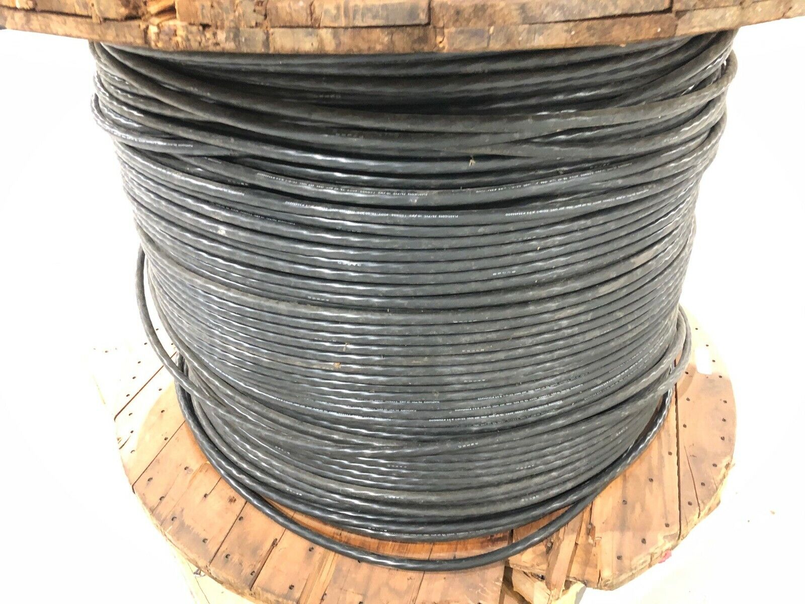 Plasticote #10 AWG 7 Conductor Power Control Cable Wire 600V Spool of 2600' Foot - Maverick Industrial Sales
