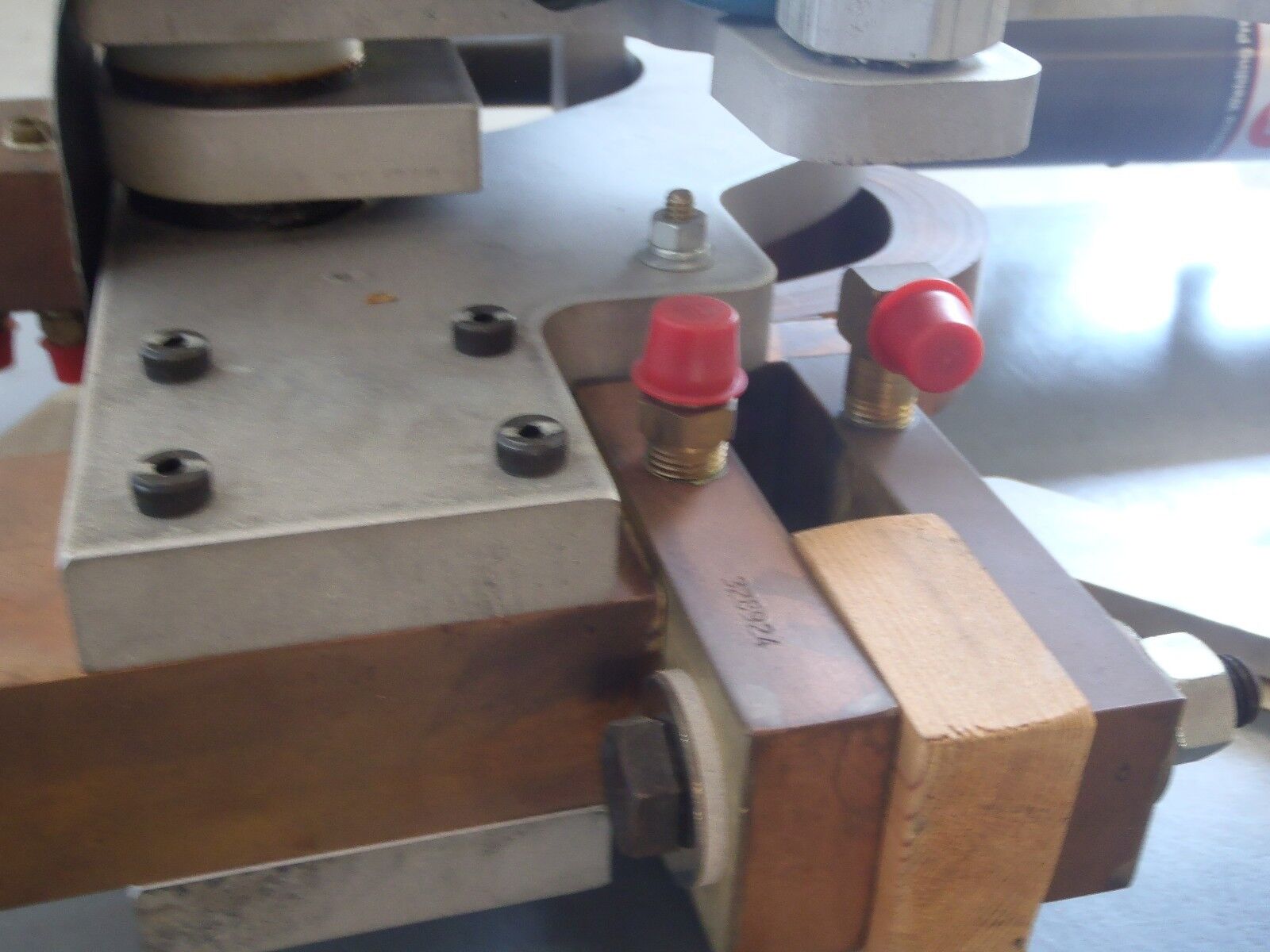 TG Systems Robot Welder, GTS 2140 Spot Weld Gun, Resistance Welding, Cylinder - Maverick Industrial Sales