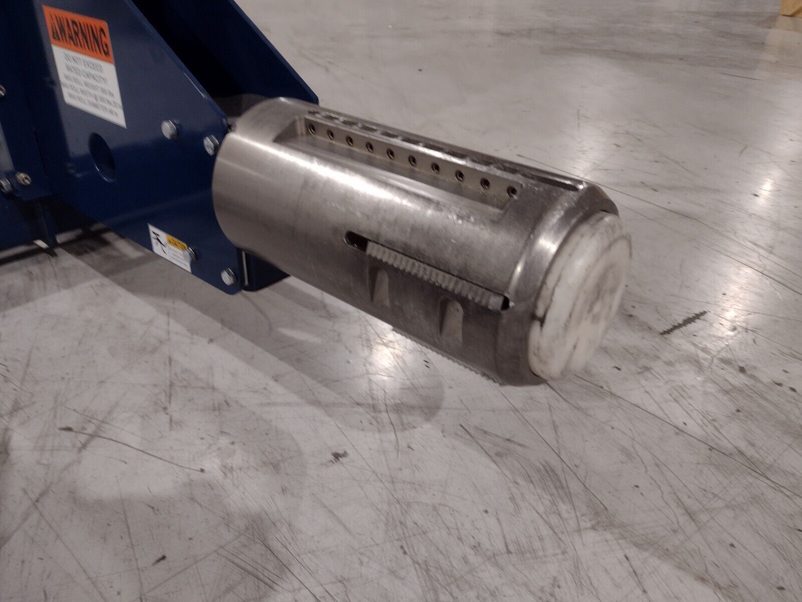 Schlumpf ERH-300-PH Portable Electric Roll Handler 300 LB Capacity *Needs Repair - Maverick Industrial Sales