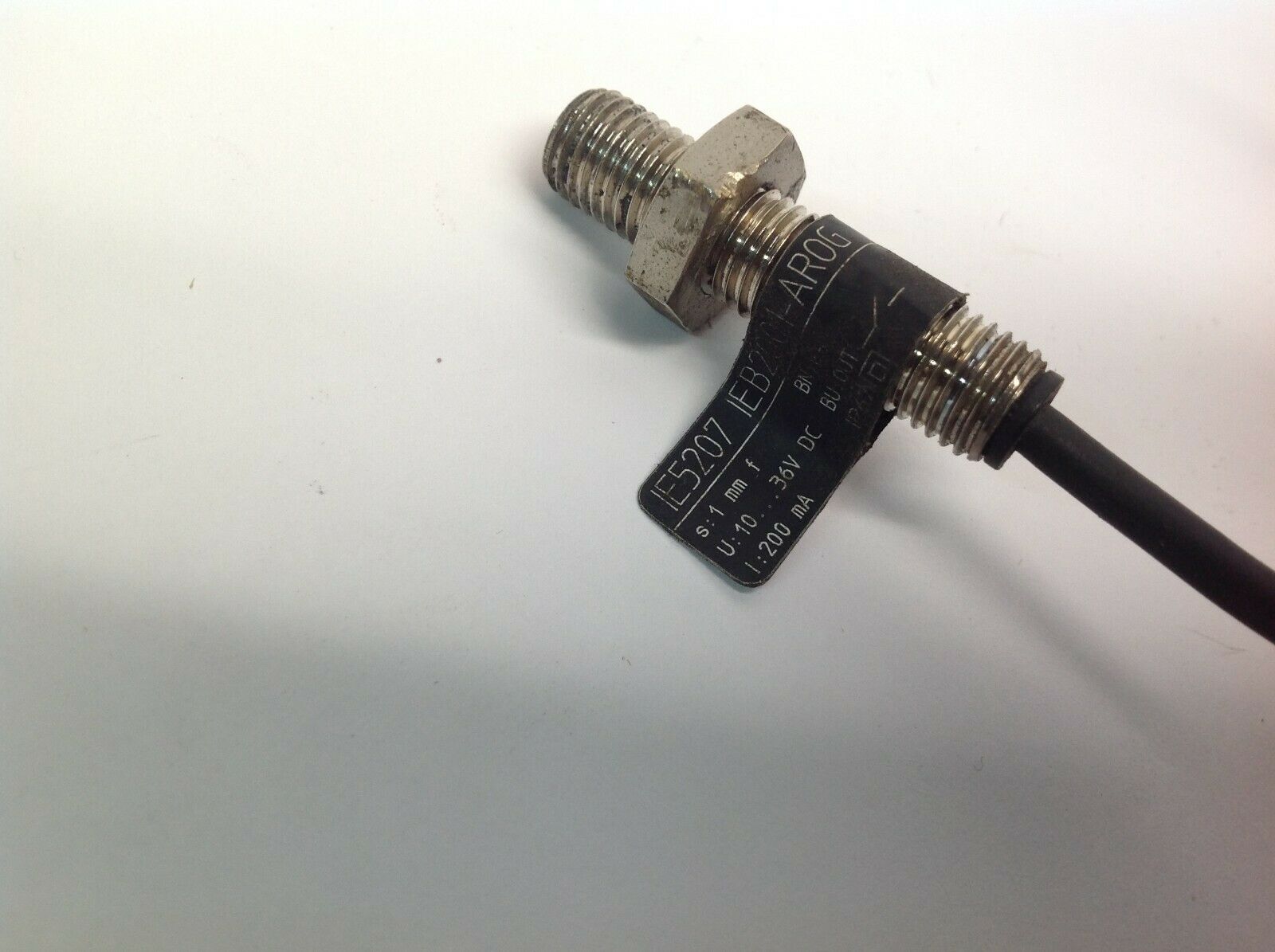 IFM Efector IE5207 IEB2001-AROG Inductive Sensor - Maverick Industrial Sales